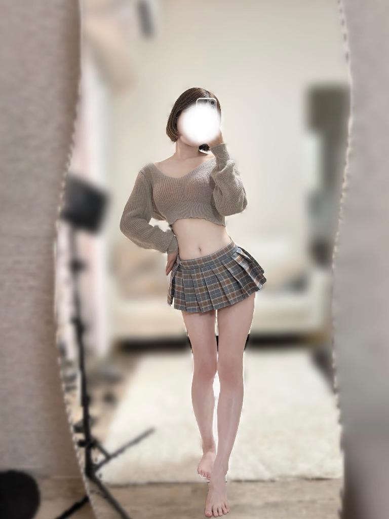 白川ひな