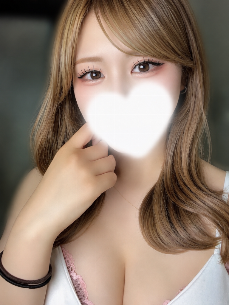 美月ひより