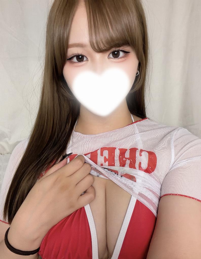 美月ひより