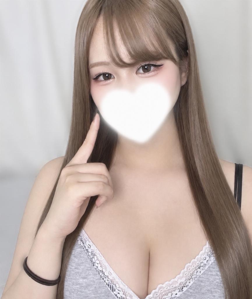 美月ひより
