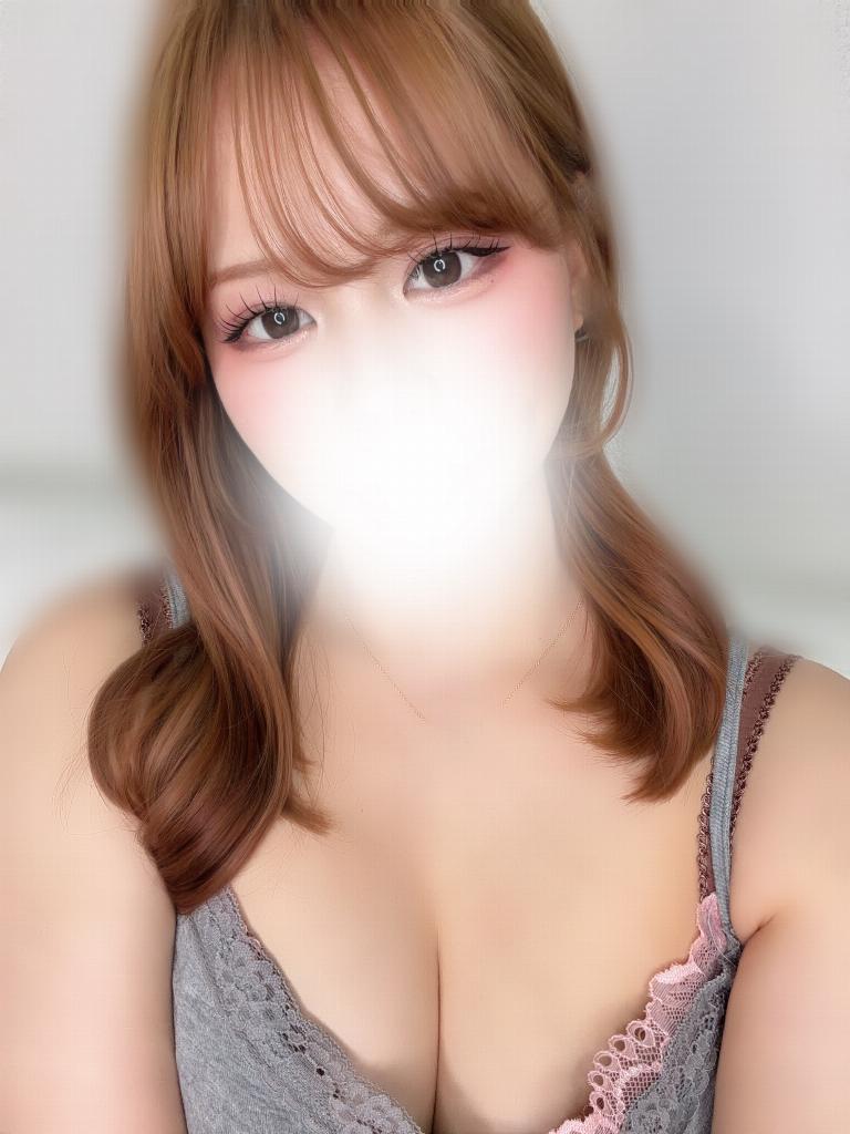 美月ひより