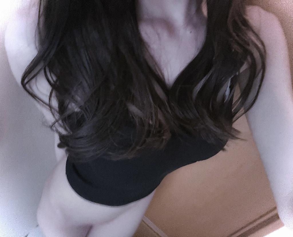 綾瀬かれん