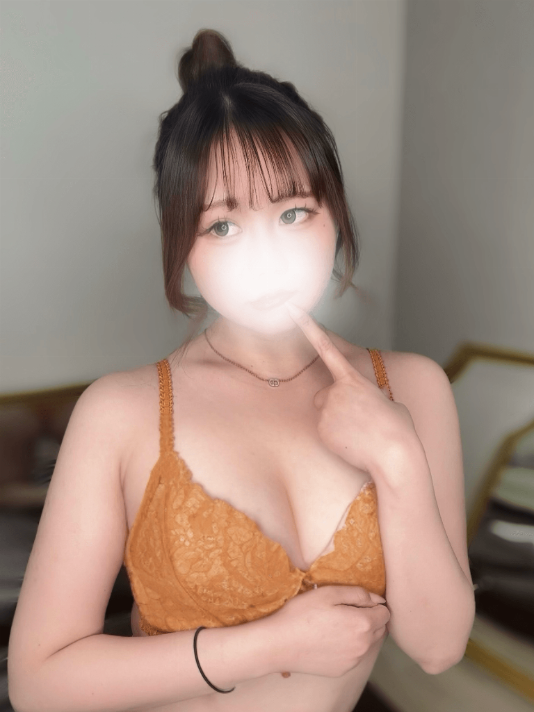 桃瀬えま