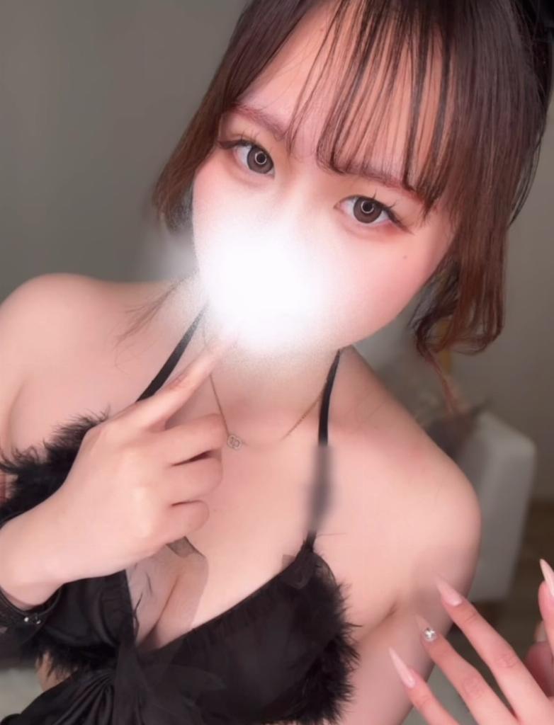 桃瀬えま