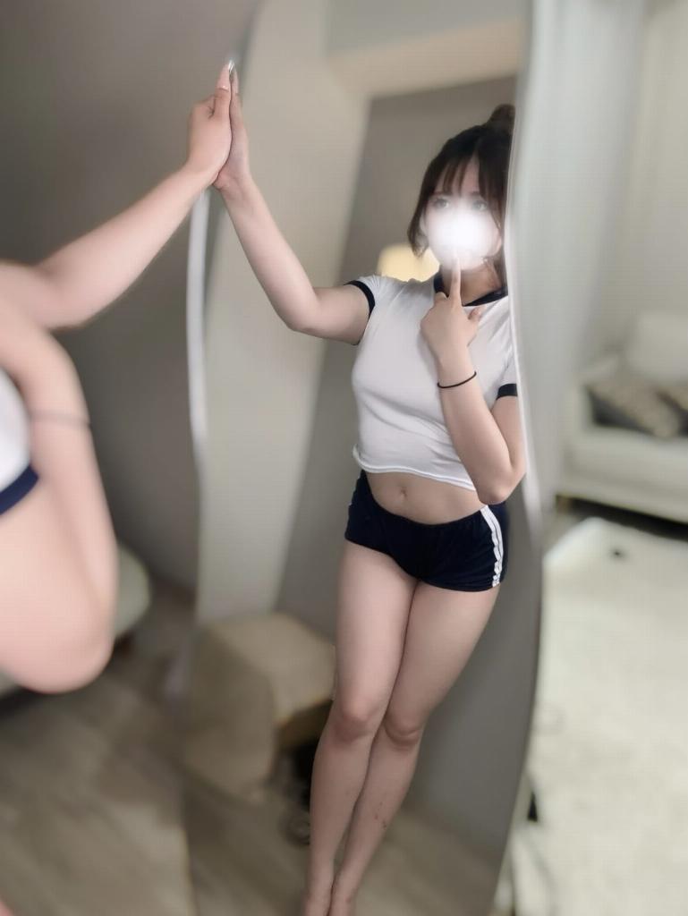 桃瀬えま
