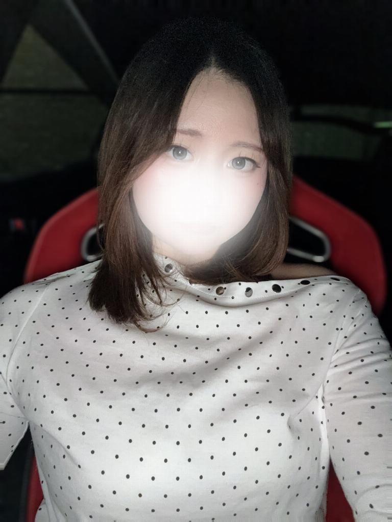 桃瀬えま
