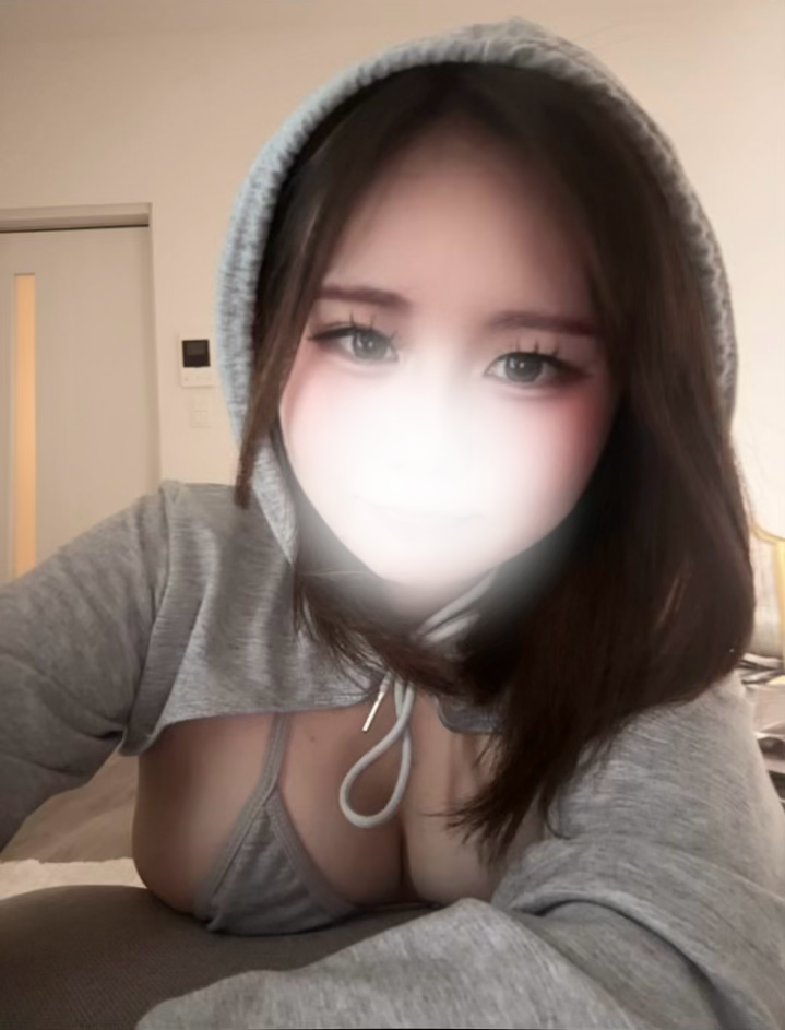 桃瀬えま